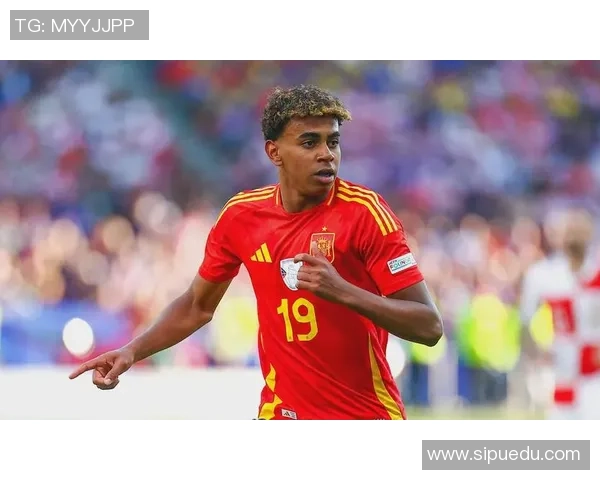 A费：每次面临亚马尔都很享用；能进国家队是一种荣誉